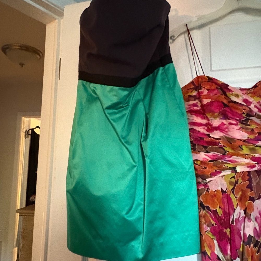 Elegant Teal and Black Strapless Dress